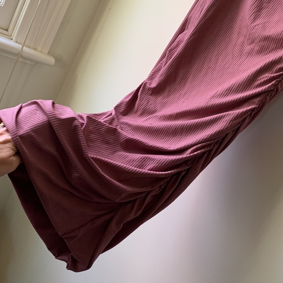 Kookai sz1(38) one sleeve pink ruched body con dress - Picture 3 of 5